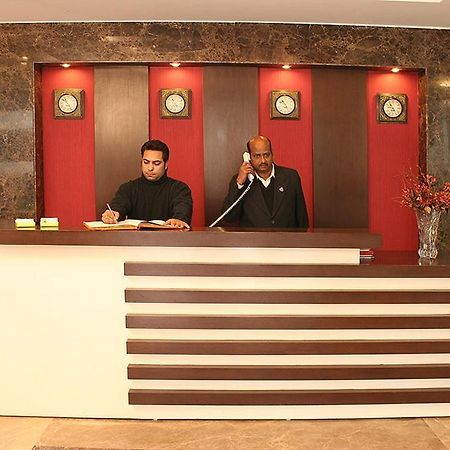 Hotel Livasa Inn Near Blk Hospital Делі Екстер'єр фото