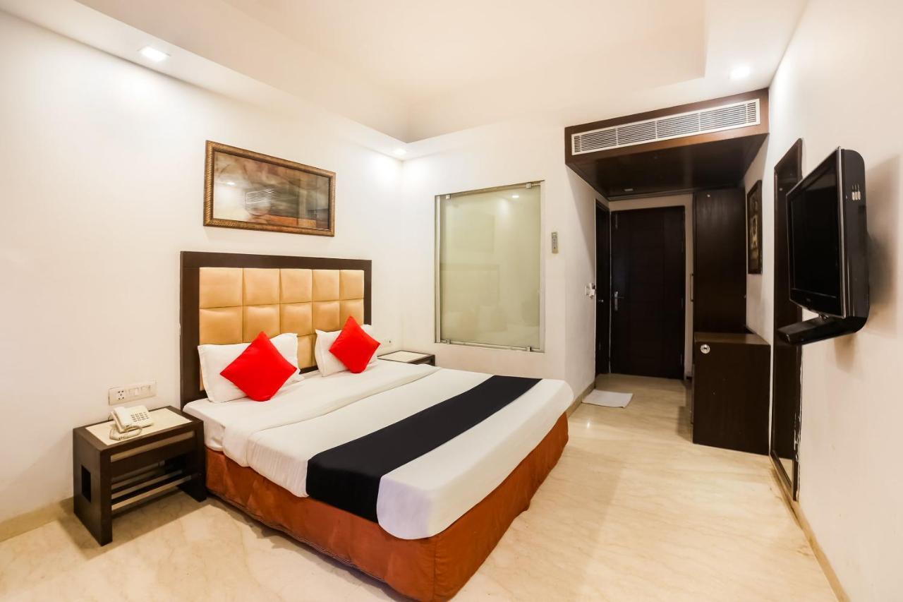 Hotel Livasa Inn Near Blk Hospital Делі Екстер'єр фото